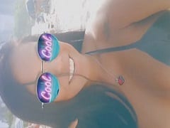 Two Hot Cariocas From The South Zone Of RJ Went To The Beach And Put On An Insulating Tape Bikini And The Naughty One Made A Video Showing Off And Showing Off Her Friend