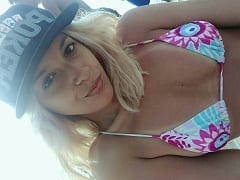 19-Year-Old Cat from Rio de Janeiro – RJ Recorded an Exciting Video Rolling Her Ass in the Talentinho and Video Stopped on the Web