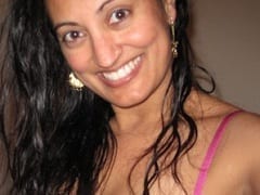 Recorded a Home Video Masturbating Her Pussy on All Fours and Sent It to Her Boyfriend Who Leaked It All