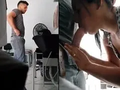 VIP Client Arrived at the Beauty Salon Gaining a Blowjob from the Hairdresser and Placed a Hidden Camera to Film – MT