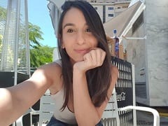 Bitch Too Hot and Very Naughty Gave her ass on all fours and then sat on the dick until she got a cum in her mouth