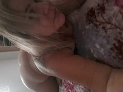 Bronzed Blonde Went Together With Her Husband To The Cuckold’s House And Freed Her Pussy For Him While Her Husband Filmed