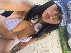 Shayenne Samara Asked Two Friends To Do DP With Her And Ended Up Getting Her Feet Blown Off
