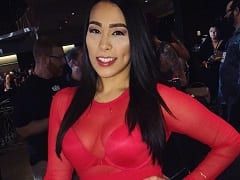 A brunette with a huge ass, sat on her boyfriend’s cock with flair and recorded a home video
