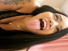 Fucking her friend while sucking off her cuckolded man