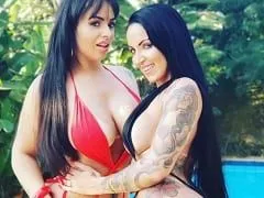 Sucked Angel Lima’s Delicious Pussy in the Bathtub in a Lesbian Porn Recording