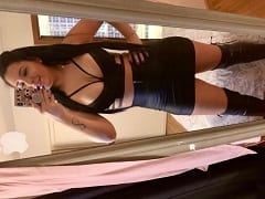 Luxury Slut Too Naughty For Her Clients Recorded a Video Giving Her Hot Ass