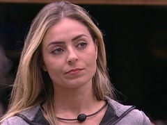 The BBB19 Lawyer Who Got Involved in Racism Controversy Showed Her Breasts and Pussy on the Program