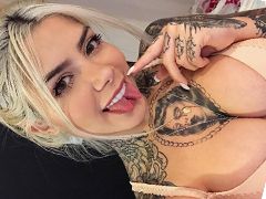Instagram star showing off naked in videos