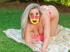Beautiful Blonde From Foz do Iguaçu – PR Used Her Social Networks To Post An Intimate Video Having Sex With Her Client