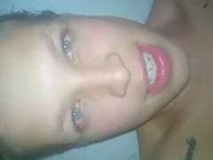 Amateur With Big Ass Who Likes Anal Sex Very Much Moans While Her Partner Sticks His Dick In