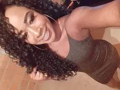 Bruna the Bitchy Baiana Did a Delicious Blowjob and Then Squeezed the Client’s Cock from Behind