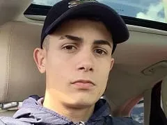 Intimate Video Leaked on His Own Instagram After Being Hacked, Fucking Hottie in Car