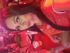 Wonderful brunette giving a special royal cumshot in the premium area