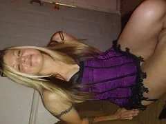 Spectacular blonde from Brasília, DF, sucked her boyfriend’s cock and then kept bouncing her ass while the guy filmed.