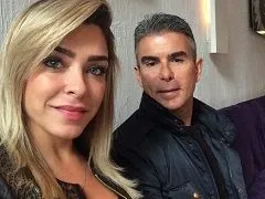 Has been caught having sex with security guards