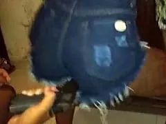 Gabriela Novinha Putinha Went To The Favela To Give It To The Drug Dealer And Played Her Pussy On The Revolver