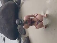 New Girl RJ Plays Funk On The Beach, Asks Her Friend To Film Her Rolling Over And Pushing Her Beautiful Ass Up