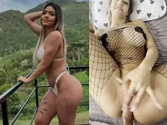 Famous blonde from job gaucha wearing lace lingerie and giving a show of homemade anal sex