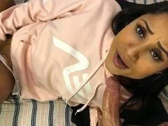 Niara Pessanha gave her ass with force