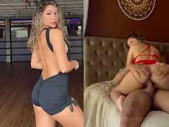 Short curly girl famous for her job in RJ does anal with Flamengo player and then shows how her ass looks
