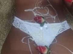 Delicious brunette kept her panties on and threw strawberries with condensed milk on her body to send to her boyfriend – Amateur