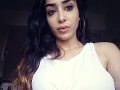 Brunette Sadomasochist Got Her Hands Handcuffed Being Suffocated and Taking Rola in Her Ass