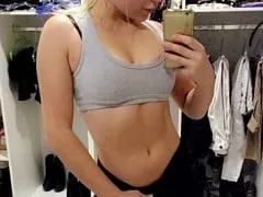 Naughty Married Girl Who Likes To Fuck Hard Hit Her Lover’s Dick With Pressure While Her Husband Filmed